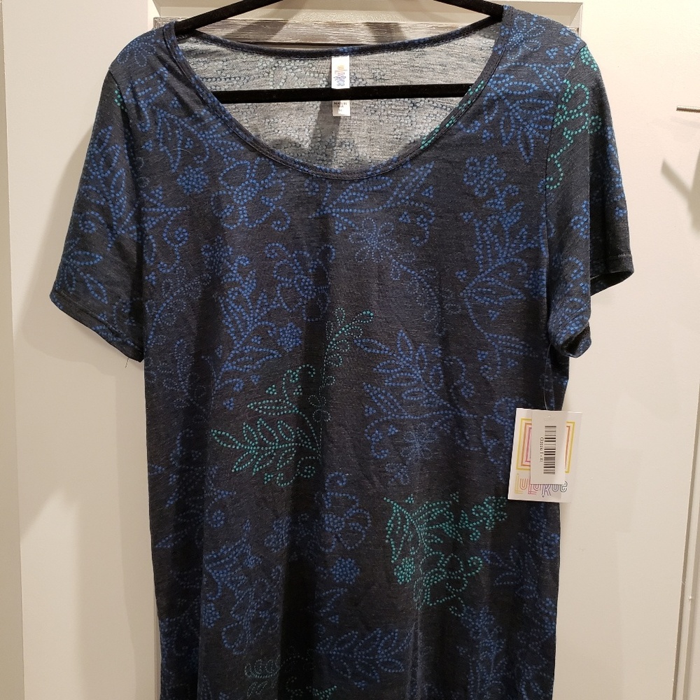 Lularoe XL Classic T NWT